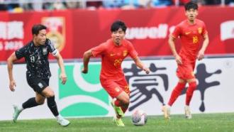 中超：山东泰山主场2-1逆转武汉三镇